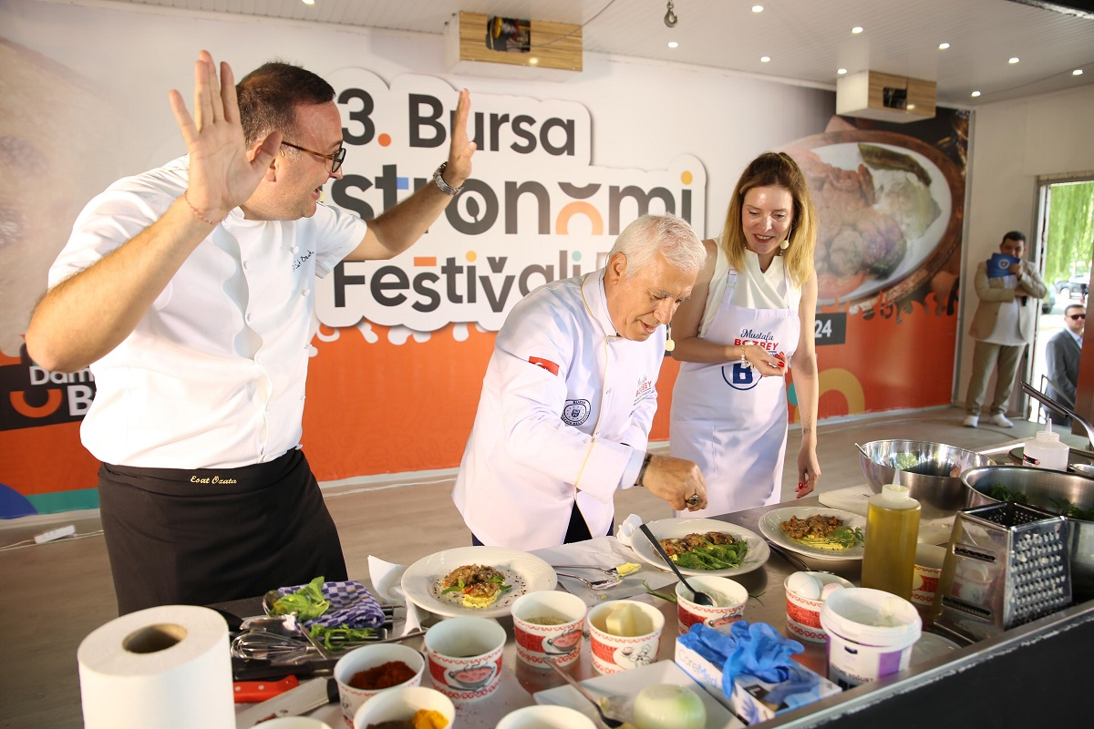 Gastronomi Tırı’nın konuğu Başkan Bozbey oldu